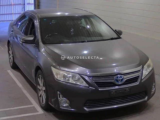 Toyota Camry 2013, auction grade 4
