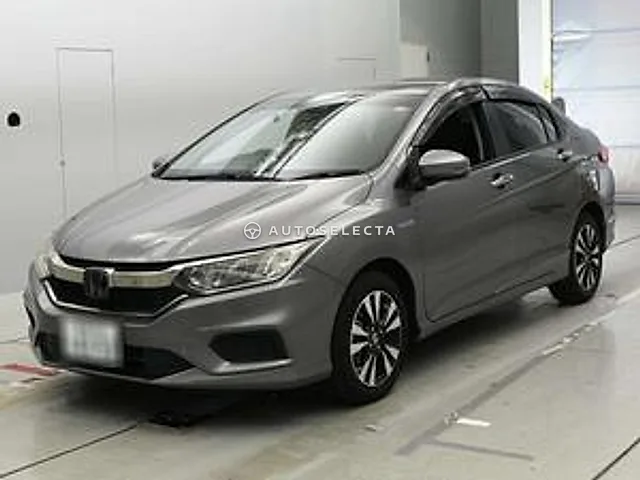 Honda Grace 2019, auction grade 4.5