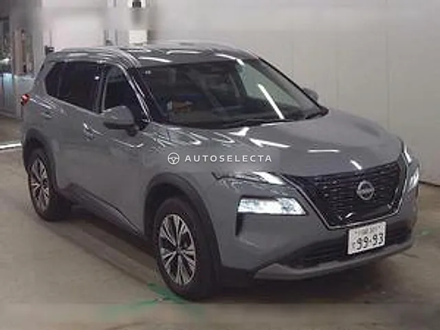 Nissan X-Trail 2022, auction grade 4