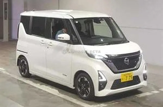 Nissan Roox 2021, auction grade 4.5