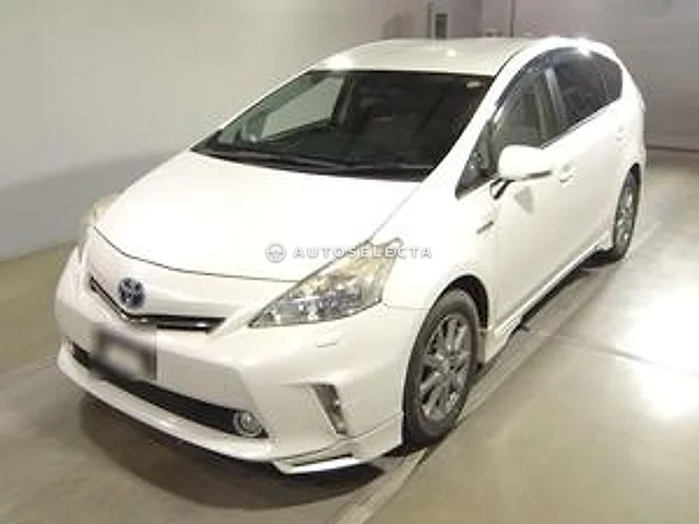 Toyota Prius Alpha 2012, auction grade 4