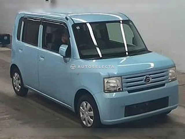 Daihatsu Move Conte 2009, auction grade 3.5