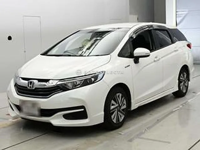 Honda Shuttle 2016, auction grade 4.5
