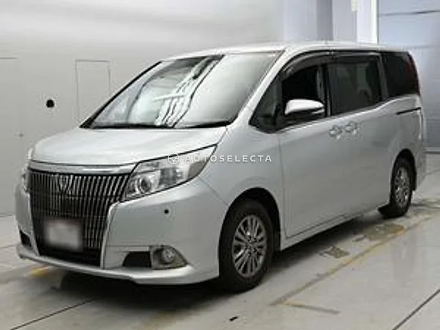 Toyota Esquire 2015, auction grade 4