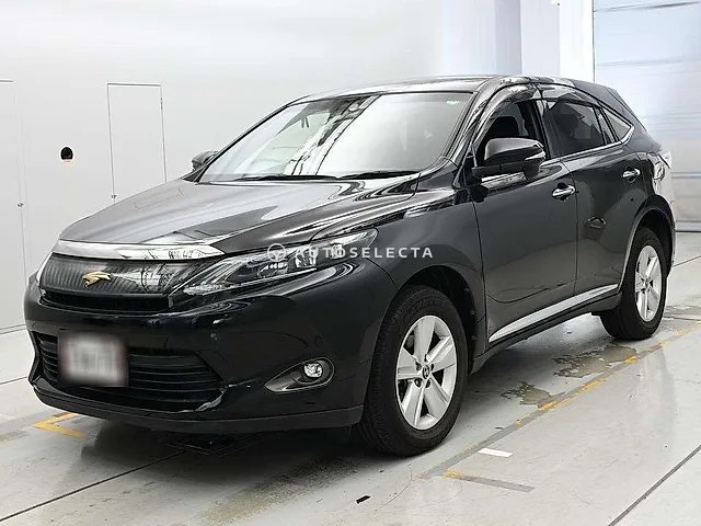 Toyota Harrier 2017, auction grade R