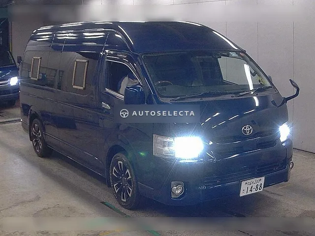 Toyota Hiace Commuter 2018, auction grade 4
