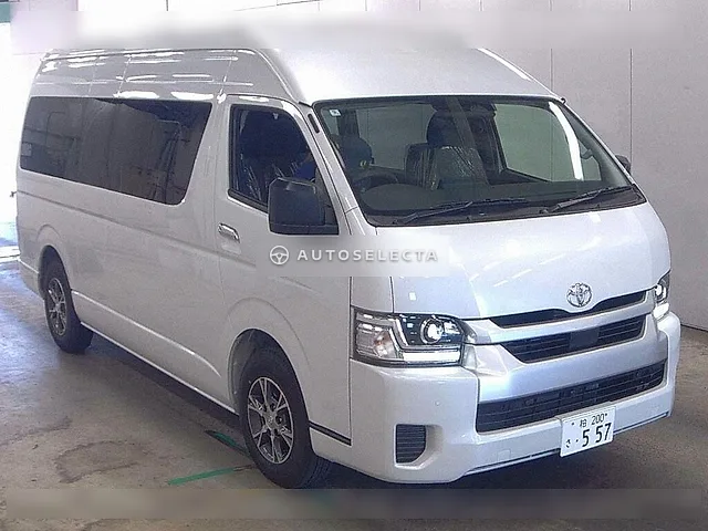 Toyota Hiace Commuter 2026, auction grade S