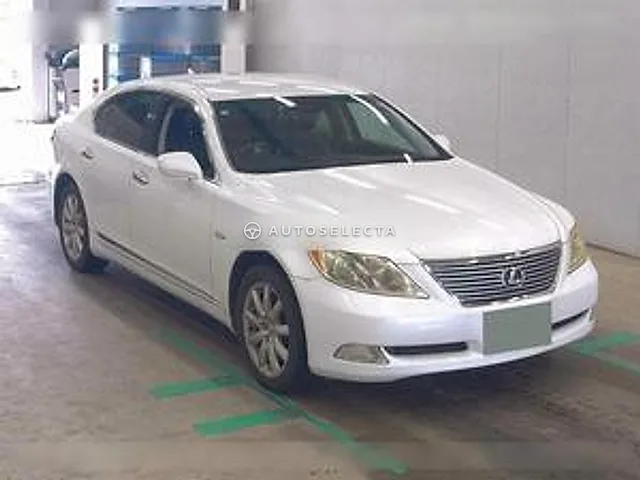 Lexus LS 2008, auction grade 4