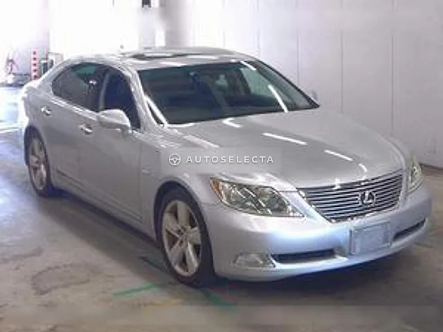 Lexus LS 2009, auction grade 3.5