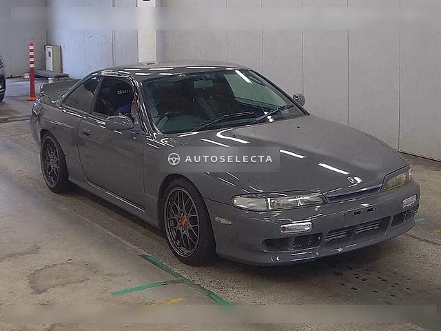Nissan Silvia 1997, auction grade R