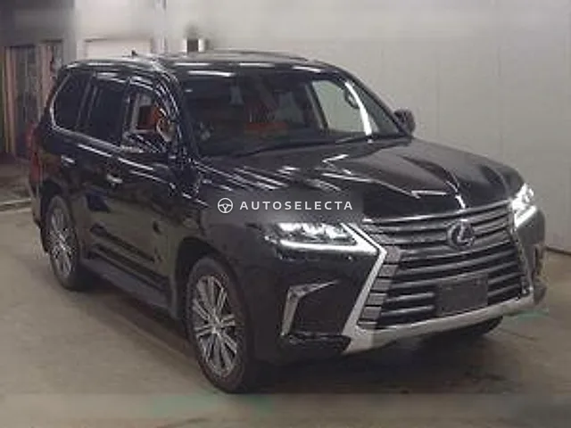 Lexus LX 2017, auction grade 4.5