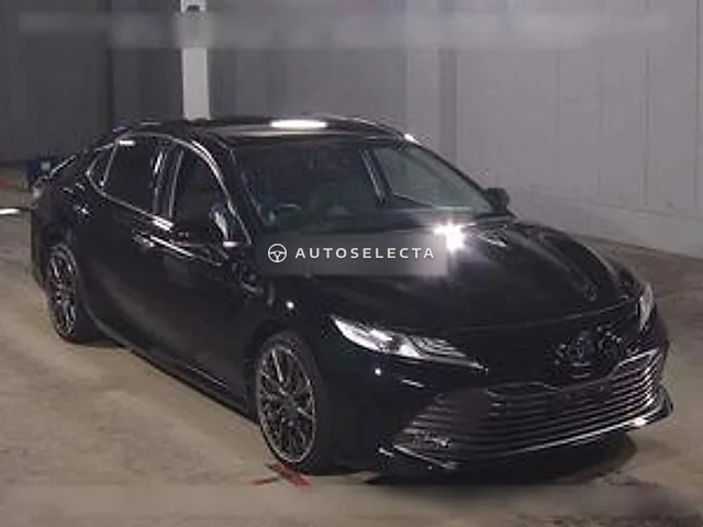 Toyota Camry 2017, auction grade 4