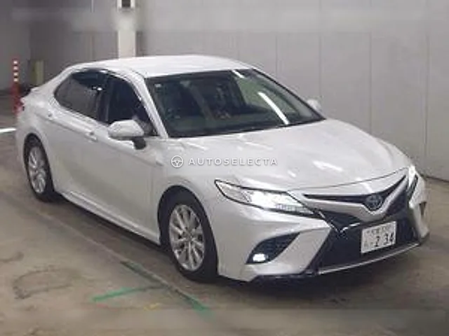 Toyota Camry 2018, auction grade 3.5