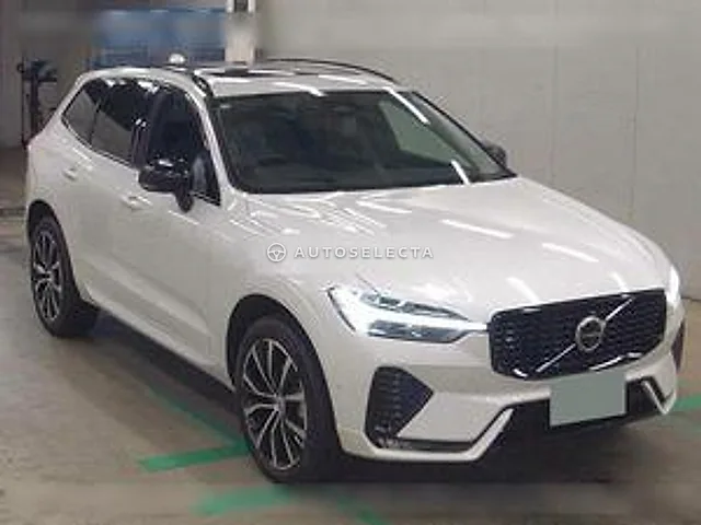 Volvo XC60 2025, auction grade 6