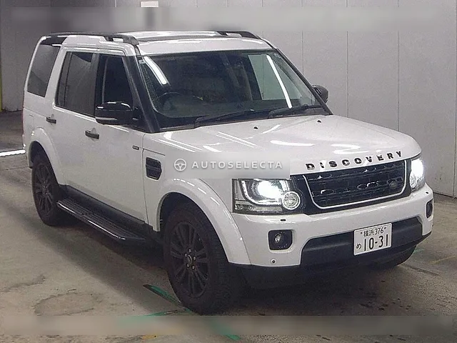 Land Rover Discovery 2015, auction grade 3.5