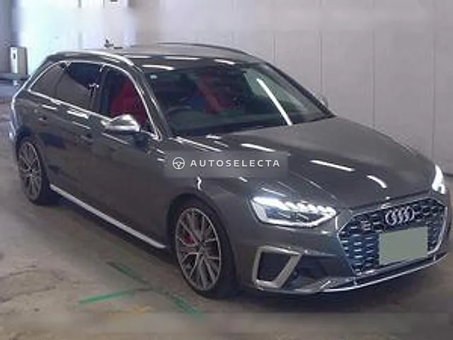Audi S4 Avant 2021, auction grade 4.5