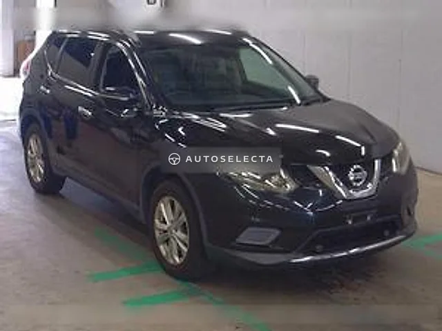 Nissan X-Trail 2015, auction grade 4