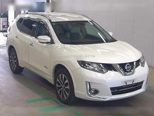 Nissan X-Trail 2016, auction grade 3.5