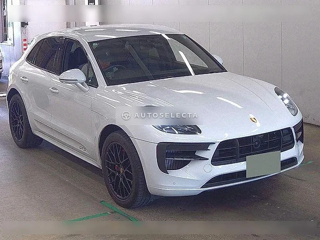 Porsche Macan 2021, auction grade 4.5
