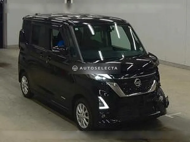 Nissan Roox 2021