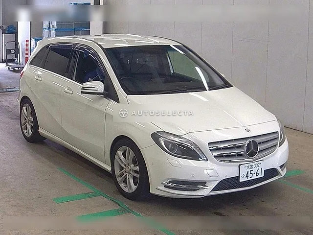 Mercedes-Benz B-Class 2014, auction grade 4