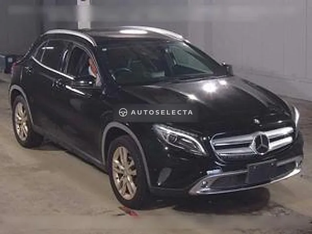 Mercedes-Benz GLA-Class 2015, auction grade 4.5