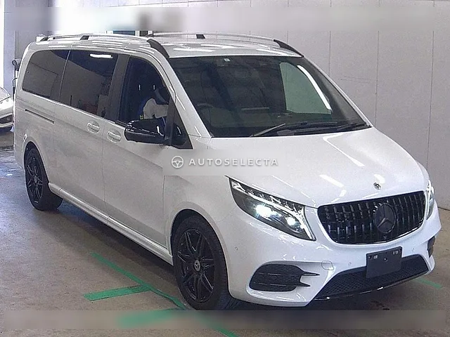 Mercedes-Benz V-Class 2023, auction grade 5