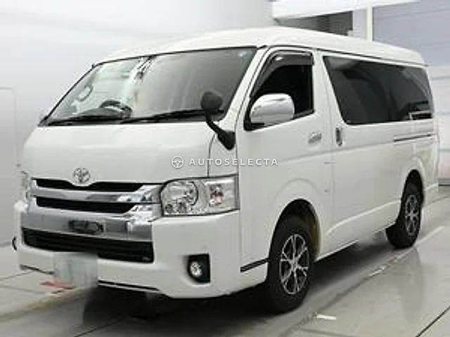 Toyota Hiace Wagon 2017, auction grade 4.5