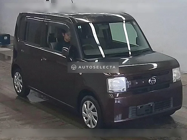 Daihatsu Move Conte 2011, auction grade 2