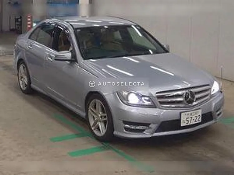 Mercedes-Benz C-Class 2013, photo 1 of 6