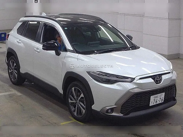 Toyota Corolla Cross 2023, auction grade 4.5