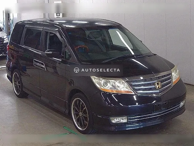Honda Elysion Prestige 2008, auction grade 3.5