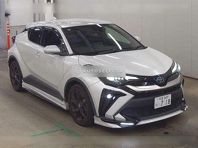 Toyota C-HR 2022, auction grade 4
