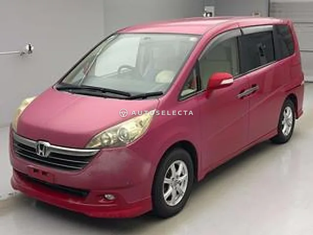 Honda Stepwgn 2006, auction grade 3