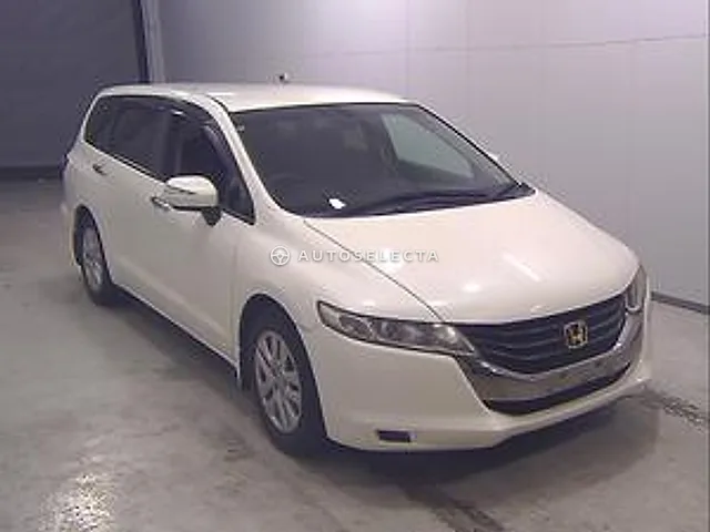 Honda Odyssey 2009, auction grade 3.5