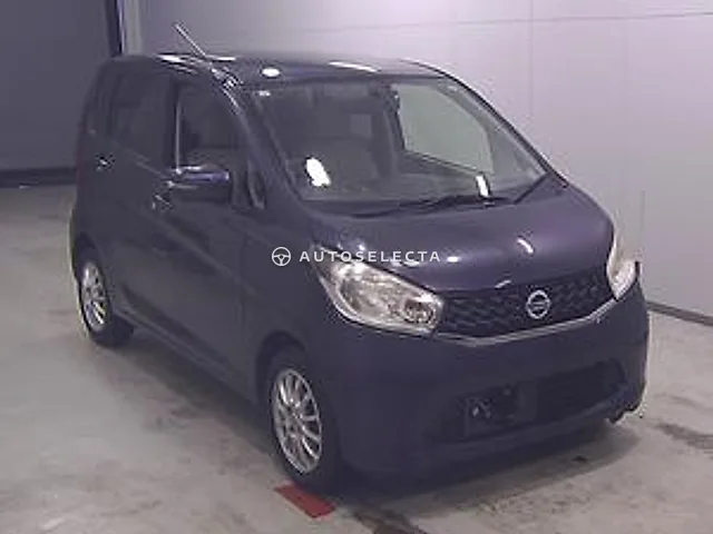 Nissan Dayz 2013, auction grade 3.5