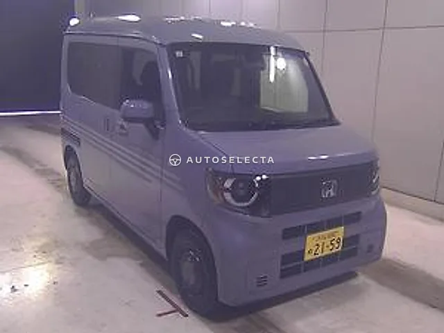 Honda N-VAN 2024, auction grade 3.5