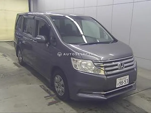 Honda Stepwgn 2013, auction grade 3.5
