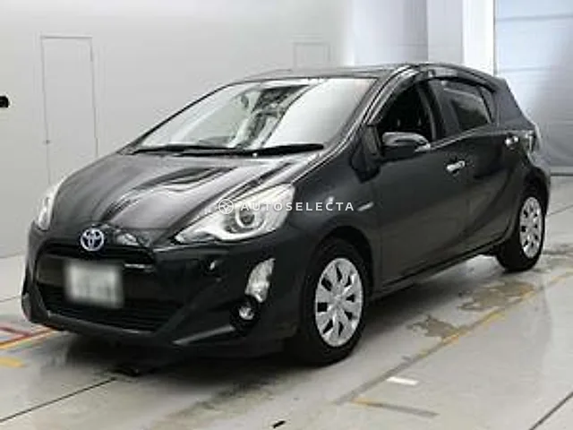 Toyota Aqua 2016, auction grade 3.5