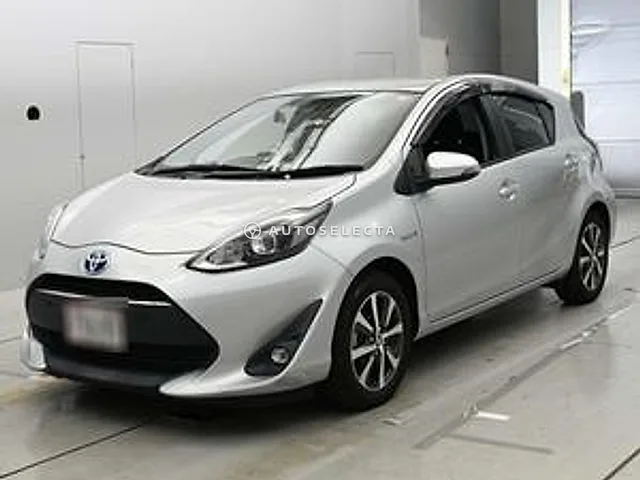 Toyota Aqua 2017, auction grade 4