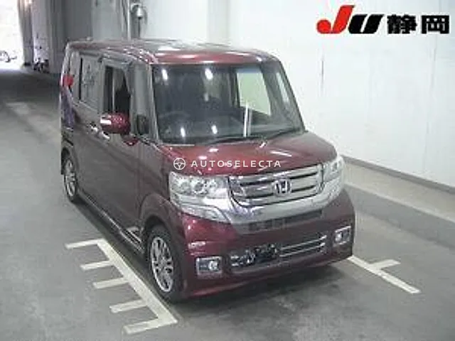 Honda N-BOX 2017, auction grade 4