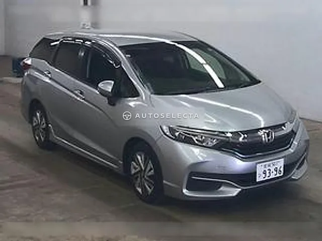 Honda Shuttle 2017, auction grade 3