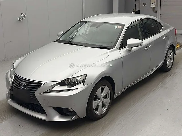 Lexus IS 2015, auction grade 4