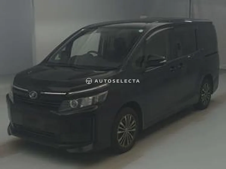 Toyota Voxy 2015, photo 1 of 1