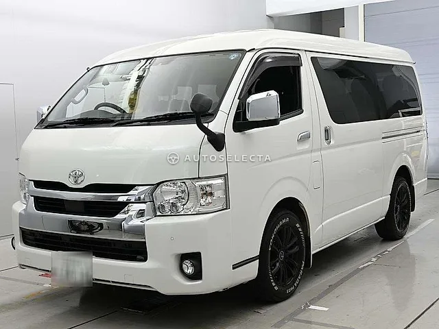 Toyota Hiace Wagon 2021, auction grade 4