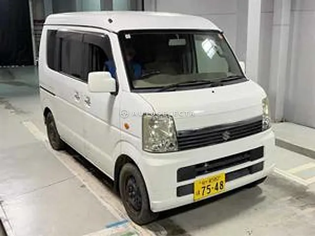 Suzuki Every Wagon 2013, auction grade 3.5