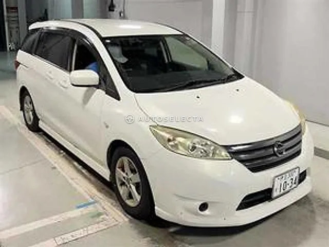 Nissan Lafesta 2012, auction grade 3.5