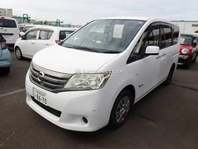 Nissan Serena 2012, auction grade R
