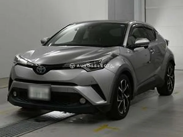 Toyota C-HR 2017, auction grade 4