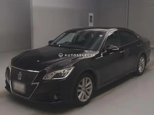 Toyota Crown 2013, auction grade R